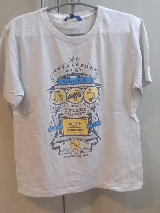 Weekender Medium Size Men's T-shirt