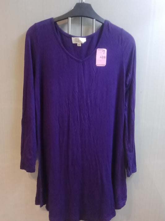 Posh by Anna Medium Size Women's Top