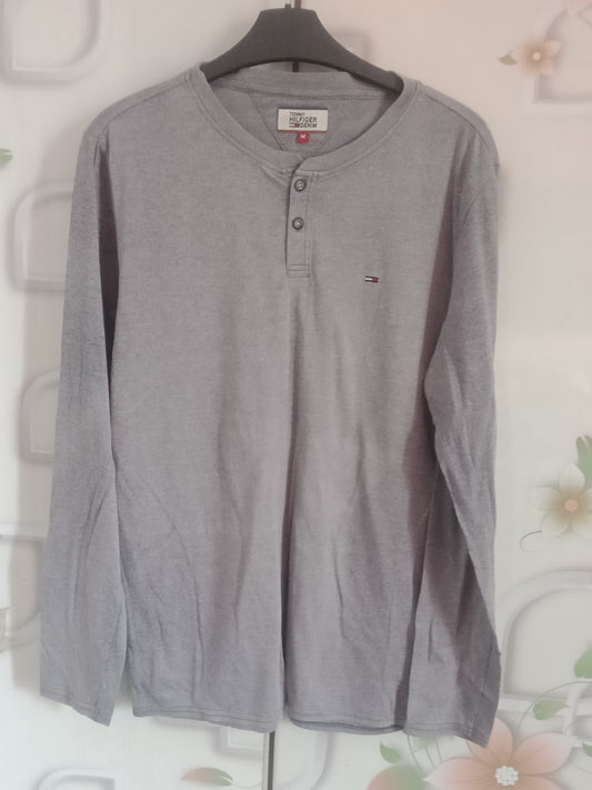 Branded Long Sleeve Shirt – Medium (Imported Class)