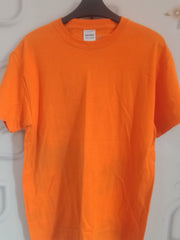 Gildan Medium Size Men's T-shirt