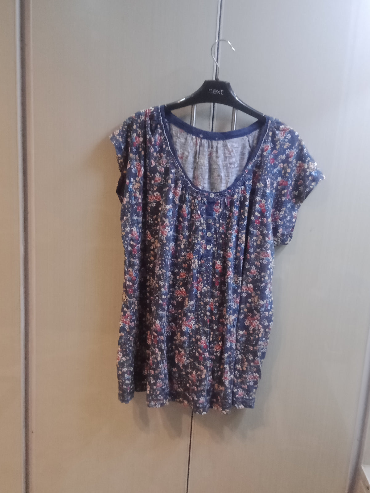 Mark & Spencers Large Size Women's Top