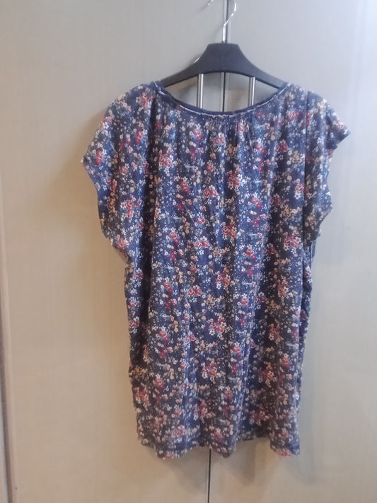Mark & Spencers Large Size Women's Top